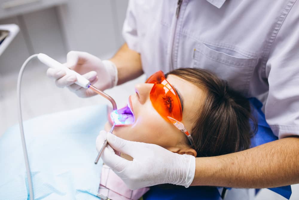 How Zoom Teeth Whitening Can Transform Your Smile in Just One Visit!