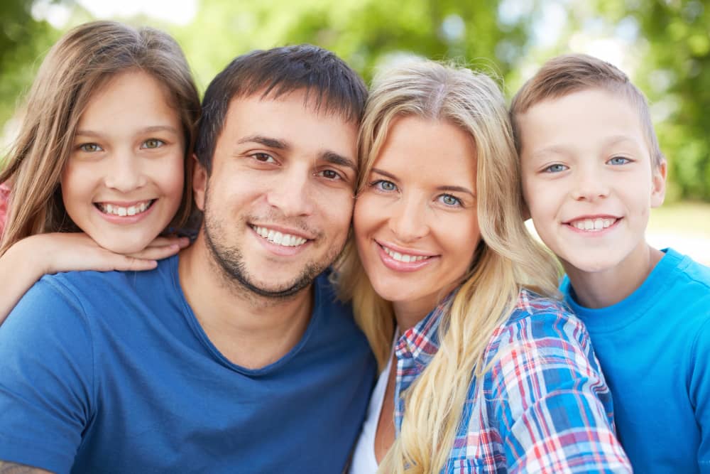 What are the Benefits of Going to a Family Dentist?