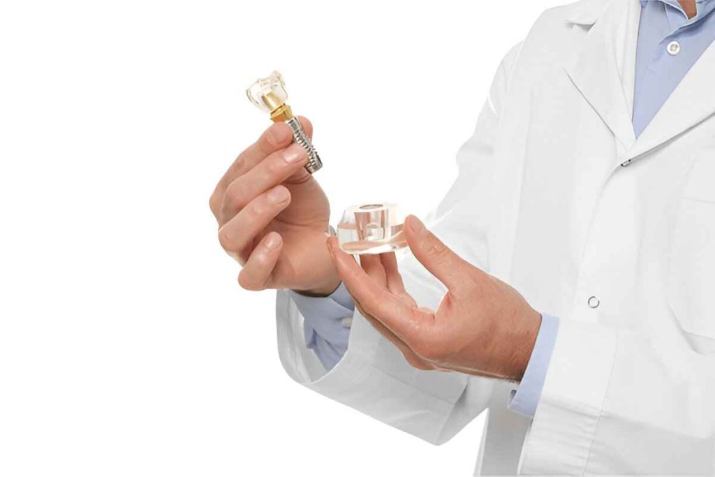 How Dental Implants Can Fix Your Smile?